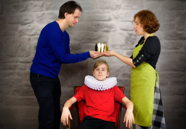 nghe-thuat-dan-dat-giup-con-tu-giai-quyet-van-de